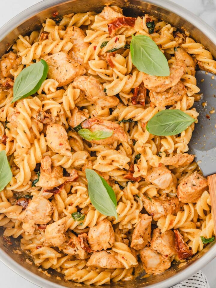 Ground Chicken Pasta Recipe - cheapchickenrecipes.com